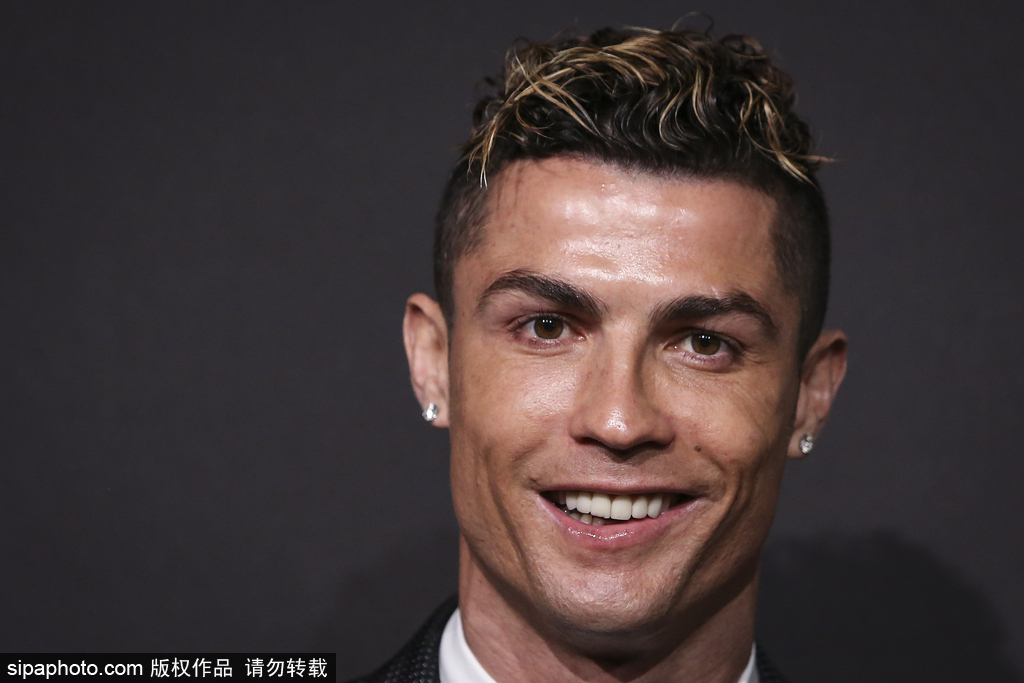 勇士vs森林狼首发：库里&巴特勒大战兰德尔&戈贝尔（勇士对阵森林狼首发：库里与巴特勒迎战兰德尔与戈贝尔）