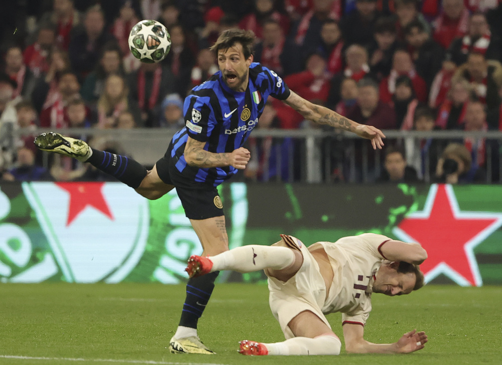 罗德里戈：皇马目前更衣室氛围？非常好，一如既往地好（罗德里戈：皇马更衣室氛围依旧非常好）