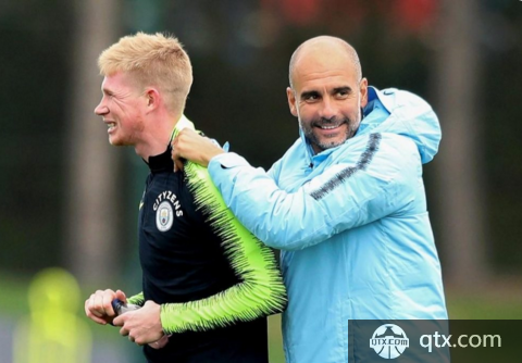 亨利批萨拉赫：此类事情不应公开谈论，我在巴萨时就没这么干（亨利抨击萨拉赫：这类事不该公开谈，效力巴萨时我从未这么做）