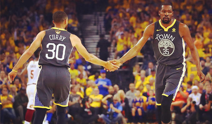 媒体人谈梅州、亚泰降级：中超拼到最后还是比烧钱和外援班底（媒体人评梅州、亚泰降级：中超归根结底比的还是投入与外援实力）