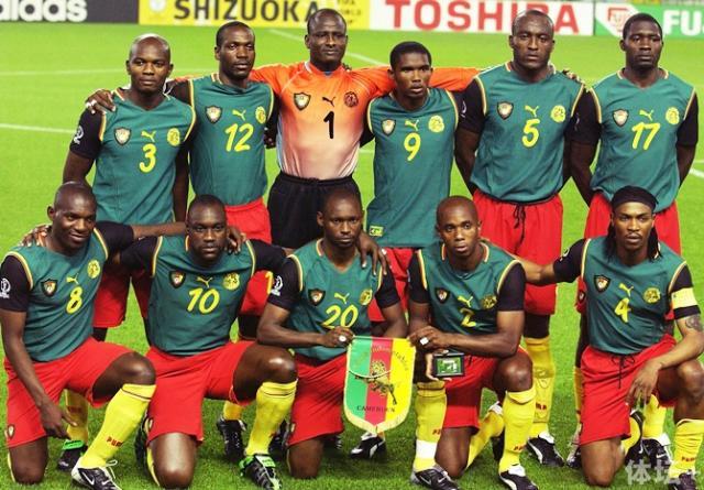 特雷·杨的复出之路：历经艰辛，终迎首球（特雷·杨回归之旅：披荆斩棘终迎复出首球）