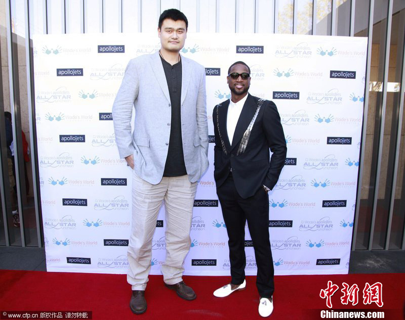 普利西奇成为英雄，AC米兰逆转都灵，重返意甲榜首（普利西奇一锤定音，AC米兰逆转击败都灵，重登意甲榜首）