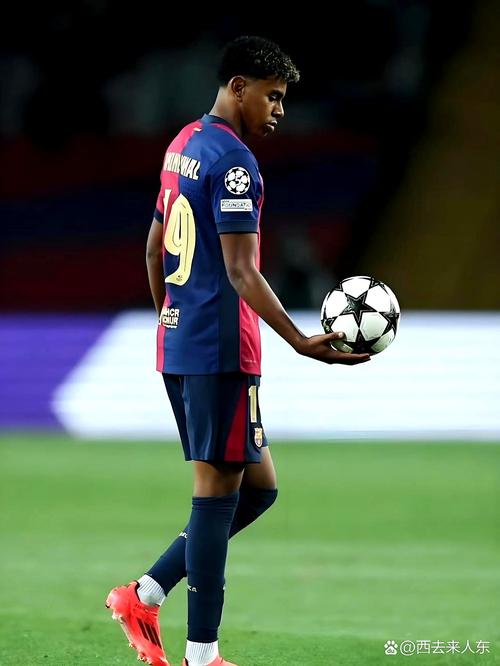 米体：卢卡库恢复良好，可能12月11日对阵本菲卡时复出（米兰体育报：卢卡库恢复顺利，有望12月11日复出战本菲卡）