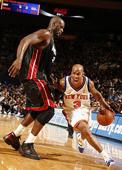 曼奇尼：我喜欢冲入对方禁区参与进攻；希望弗格森找到转折点（曼奇尼：偏爱前插禁区参与进攻，盼弗格森迎来转机）