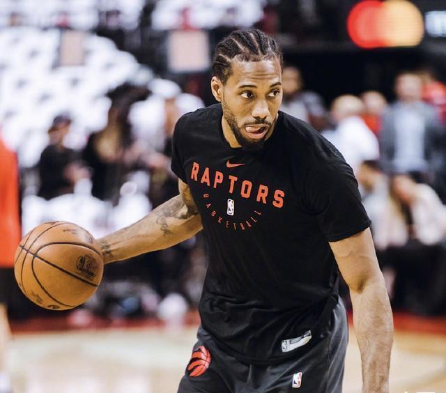 克罗斯评历史最佳11人：C罗左边锋，梅西前腰，马尔蒂尼入选（克罗斯评选史上最佳十一人：C罗左边锋、梅西前腰，马尔蒂尼在列）