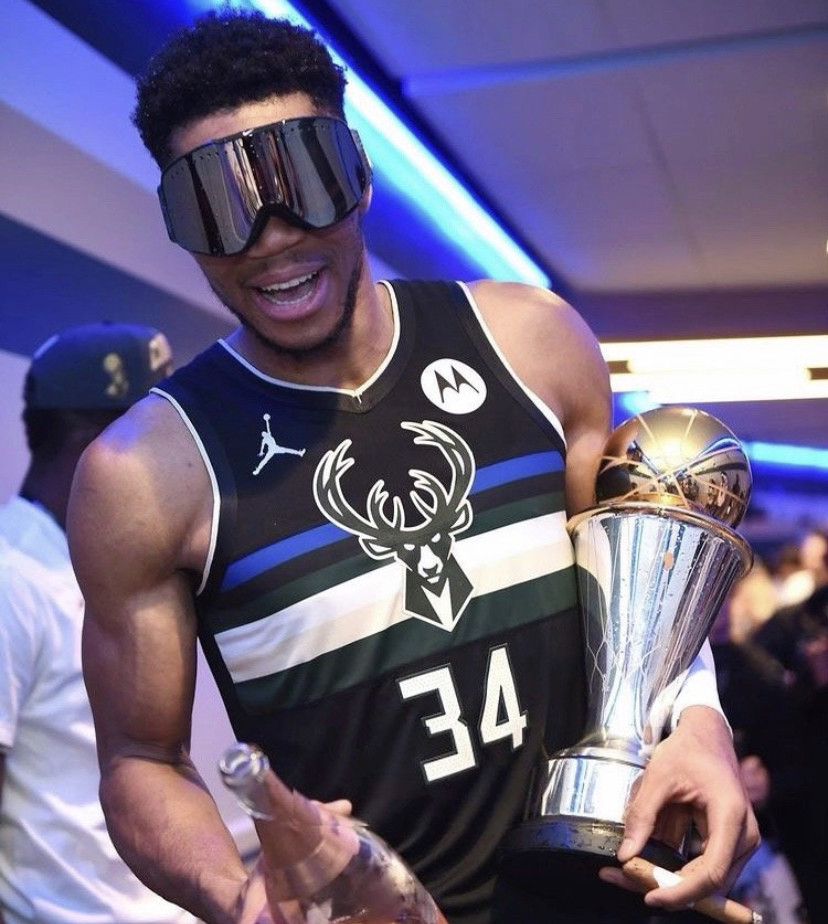 早报：速效救心丸销量突然大增，有什么头绪吗？（早报：速效救心丸销量激增，究竟为何？）