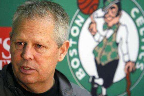 约基奇56分超级三双&两队加时50分！请用1个词形容本场比赛（约基奇轰56分神三双&加时双方合砍50分！用一个词定义这场比赛）