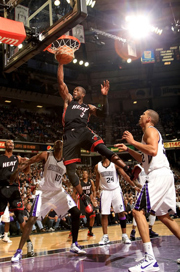 邮报：除格伊外，利物浦还在关注奥多涅斯和戴纳-奥多涅斯（邮报：利物浦在盯格伊的同时也关注奥多涅斯和戴纳-奥多涅斯）